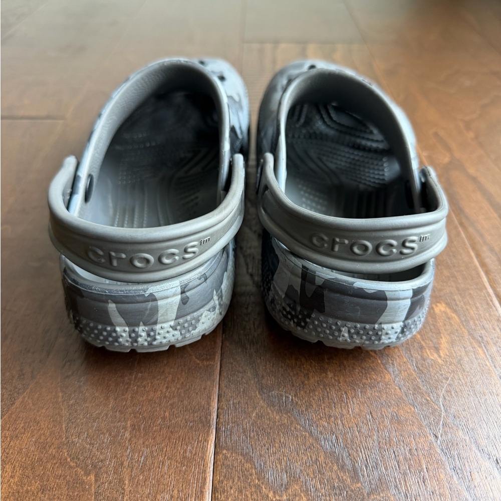 Kids Camouflage Slip-On Crocs - Picture 3 of 5